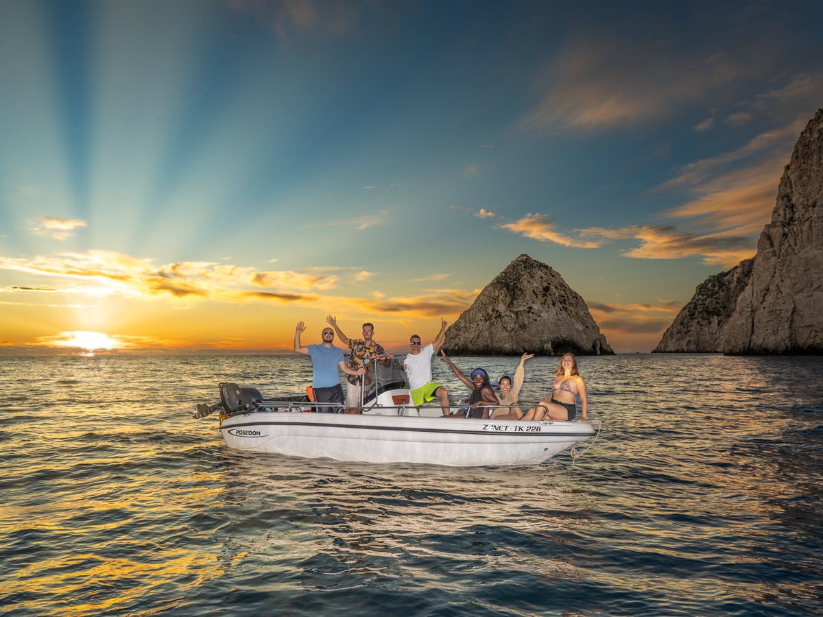Mizithres-Sonnenuntergangs-Bootsfahrt auf Zakynthos | Tour zur Beobachtung von Meeresschildkröten